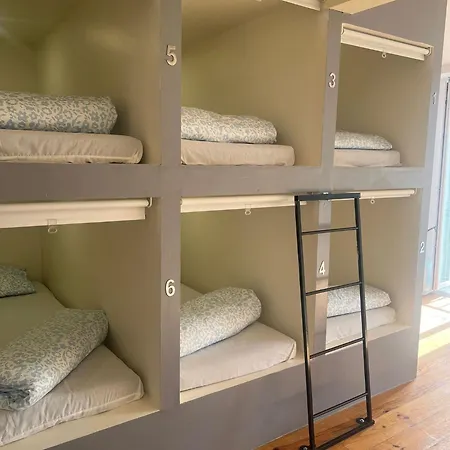 Lisbora Beds Daora * Lisbona