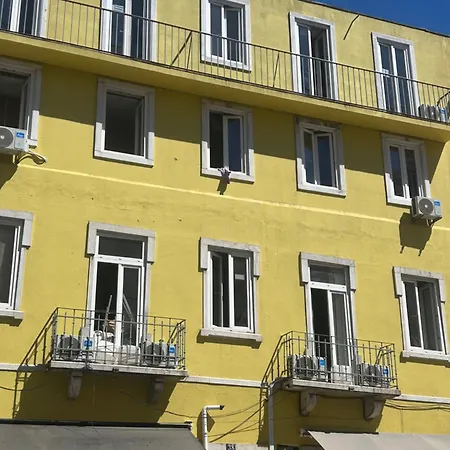 旅馆 Lisbora Beds Daora